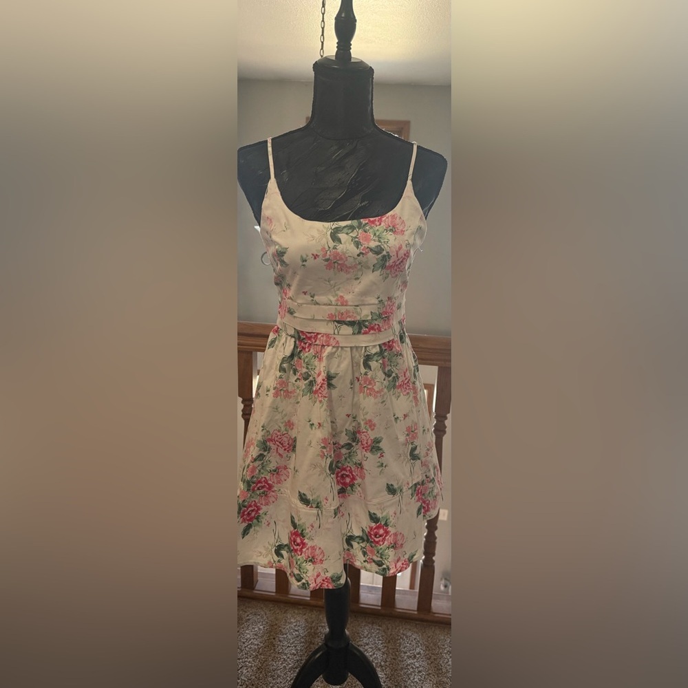 Francescas Floral Cottagecore Dress Small NWT - Picture 10 of 10